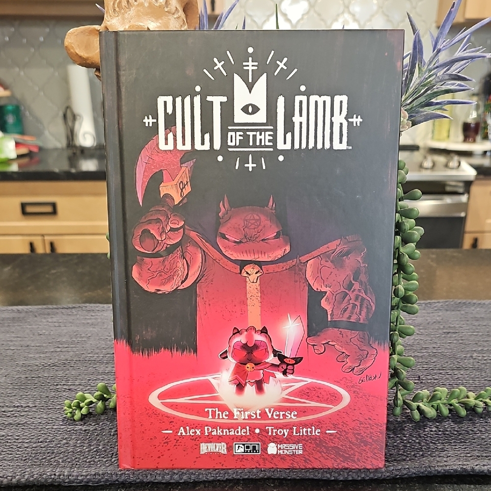 Cult of the Lamb Graphic Novel + Accessories